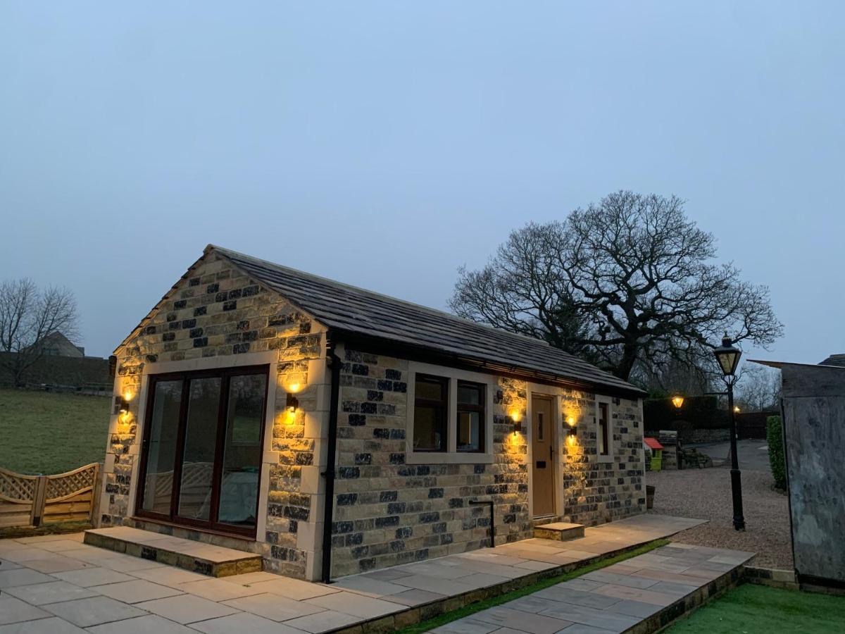 The Stables At Lower Carr Barn Halifax Exterior photo